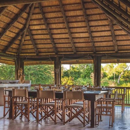Shindzela Tented Camp ティムババティ野生保護区 エクステリア 写真