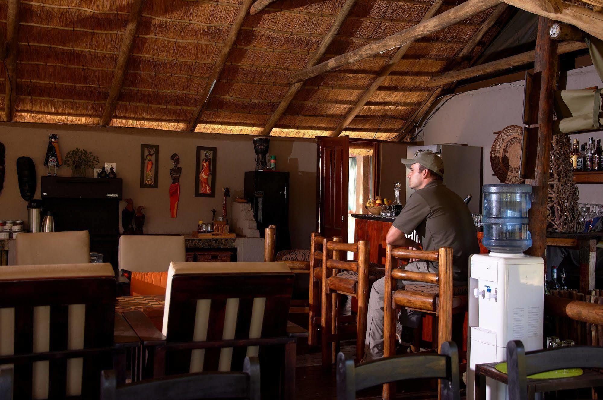 Shindzela Tented Camp ティムババティ野生保護区 エクステリア 写真